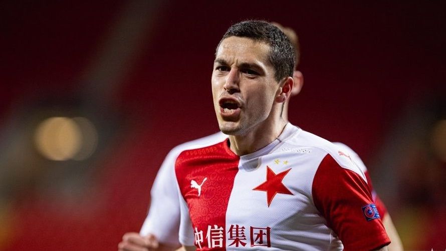 A fost mai greu decat cu Leicester! Prima reactie a lui Nicolae Stanciu dupa super golul reusit in Europa League! Pe cine vede favorita la calificare A fost mai greu decat cu Leicester! Prima reactie a lui Nicolae Stanciu dupa super golul reusit in Europa League! Pe cine vede favorita la calificare