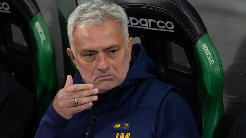 Cum a răspuns Jose Mourinho „nerazzurrilor”, în AS Roma - Inter Cum a răspuns Jose Mourinho „nerazzurrilor”, în AS Roma - Inter
