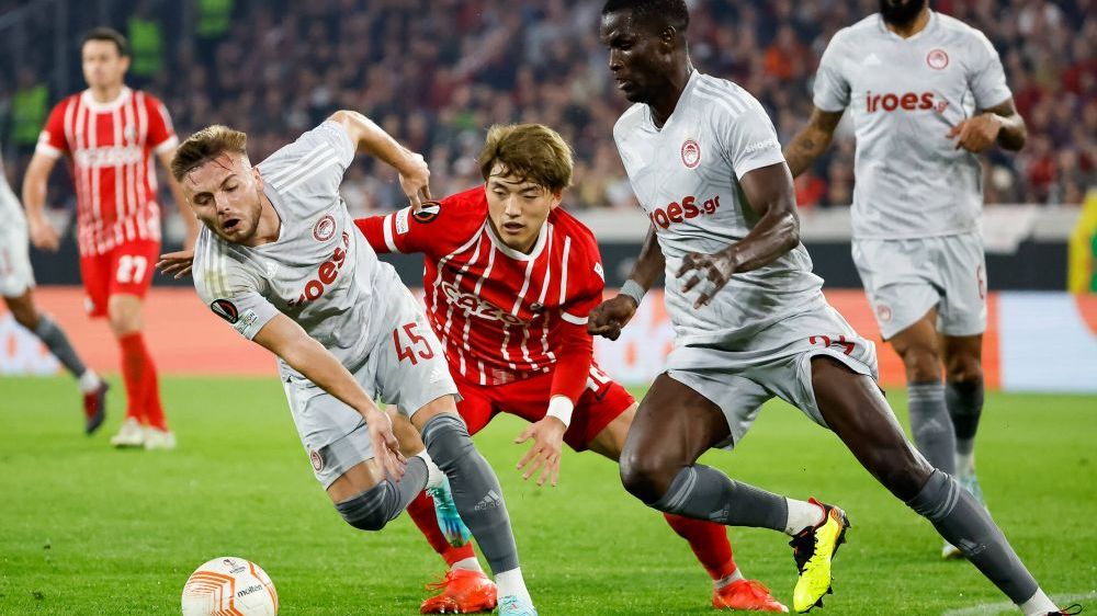 Cel mai tare moldovean! Fotbalistul dorit de trei echipe din Serie A în această iarnă a jucat meciul 100 pentru supercampioana Greciei Cel mai tare moldovean! Fotbalistul dorit de trei echipe din Serie A în această iarnă a jucat meciul 100 pentru supercampioana Greciei