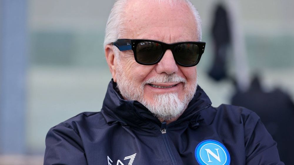 Aurelio ”Mititelu” De Laurentiis! Napoli e gata să-și dea afară antrenorul după zece etape Aurelio ”Mititelu” De Laurentiis! Napoli e gata să-și dea afară antrenorul după zece etape