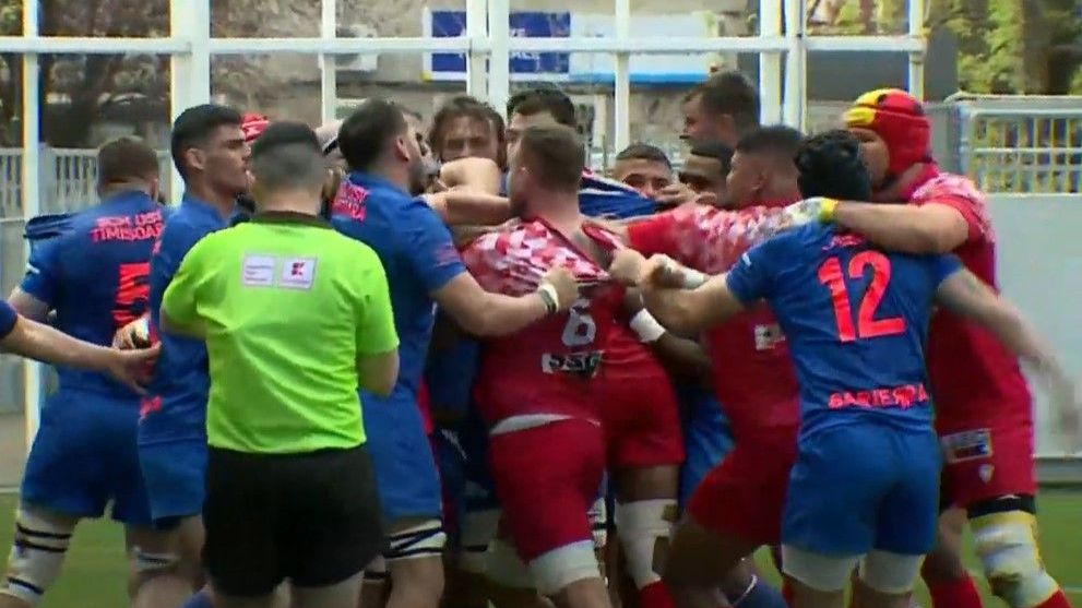 Dinamo - SCM USV Timișoara, finală senzațională de Cupă cu scandal și cu răsturnări de scor! Bătaie generală după un eseu neacordat și minute în șir de analiză video Dinamo - SCM USV Timișoara, finală senzațională de Cupă cu scandal și cu răsturnări de scor! Bătaie generală după un eseu neacordat și minute în șir de analiză video